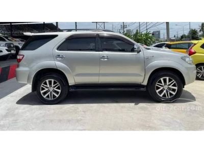 Toyota Fortuner 3.0 G 4WD SUV M/T ปี 2011 รูปที่ 6